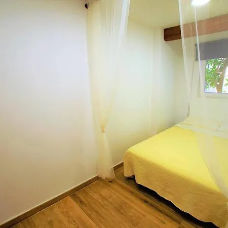 V&v Lloret-villa Suecia: Mountain View Casita With Air Conditioning Holiday home Lloret de Mar
