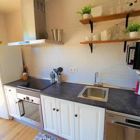 V&v Lloret-villa Suecia: Mountain View Casita With Air Conditioning Holiday home *