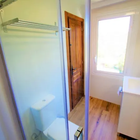 V&v Lloret-villa Suecia: Mountain View Casita With Air Conditioning