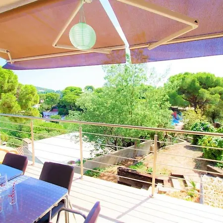V&v Lloret-villa Suecia: Mountain View Casita With Air Conditioning Lloret de Mar