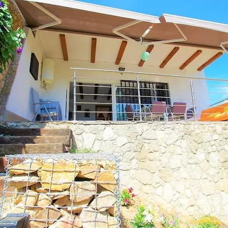 V&v Lloret-villa Suecia: Mountain View Casita With Air Conditioning * Lloret de Mar