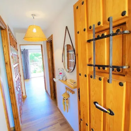 Holiday home V&v Lloret-villa Suecia: Mountain View Casita With Air Conditioning *